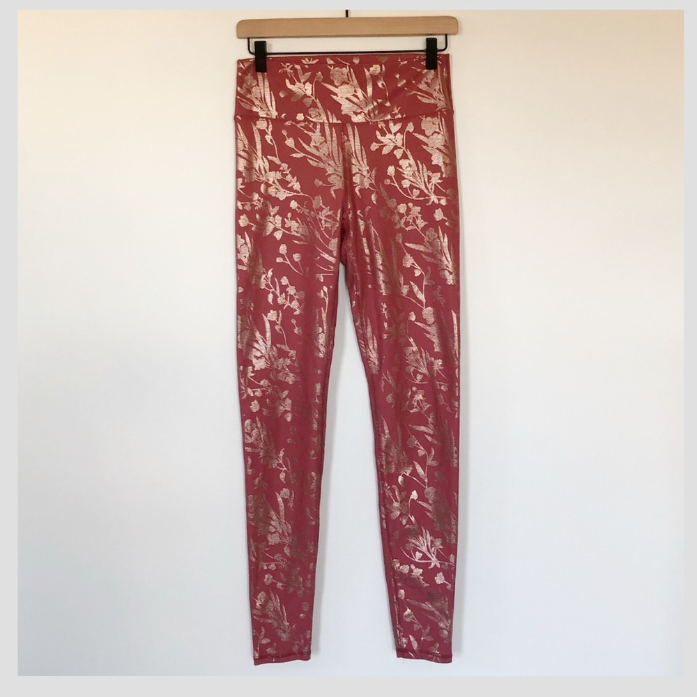 Fabletics High Rise Gold Embossed legging Pink - Picture 2 of 7